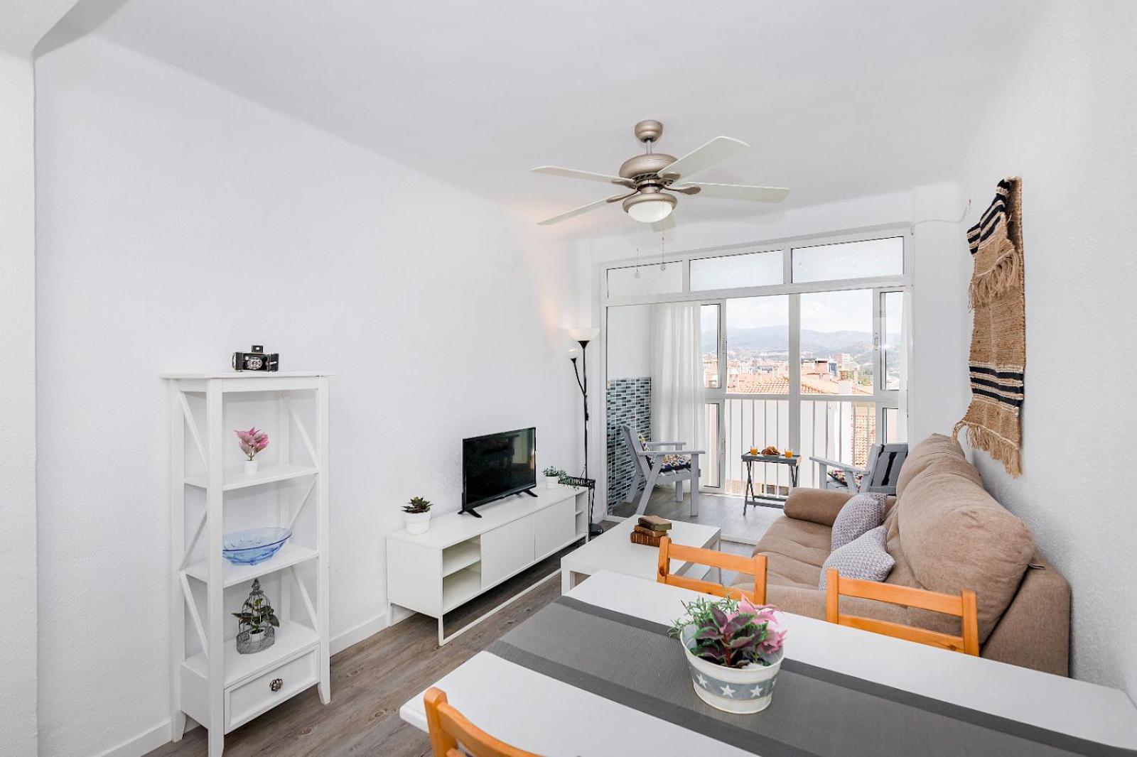 Impresionante Vista Al Mar - Elegante Apartamento Málaga Buitenkant foto